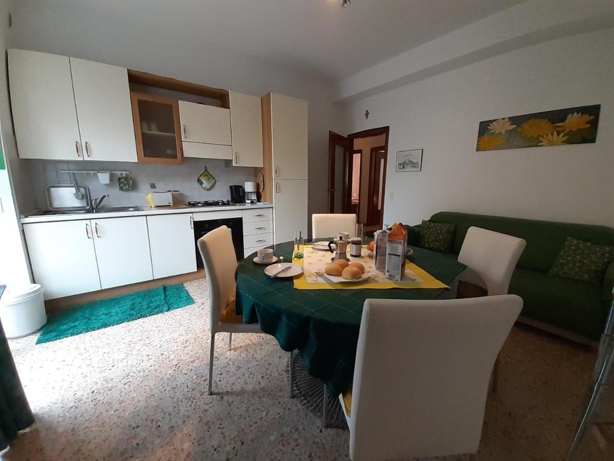 Saglia Apartments Malcesine Exterior photo